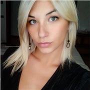 Ragazza 21'enne diplomata all'istituto alberghiero